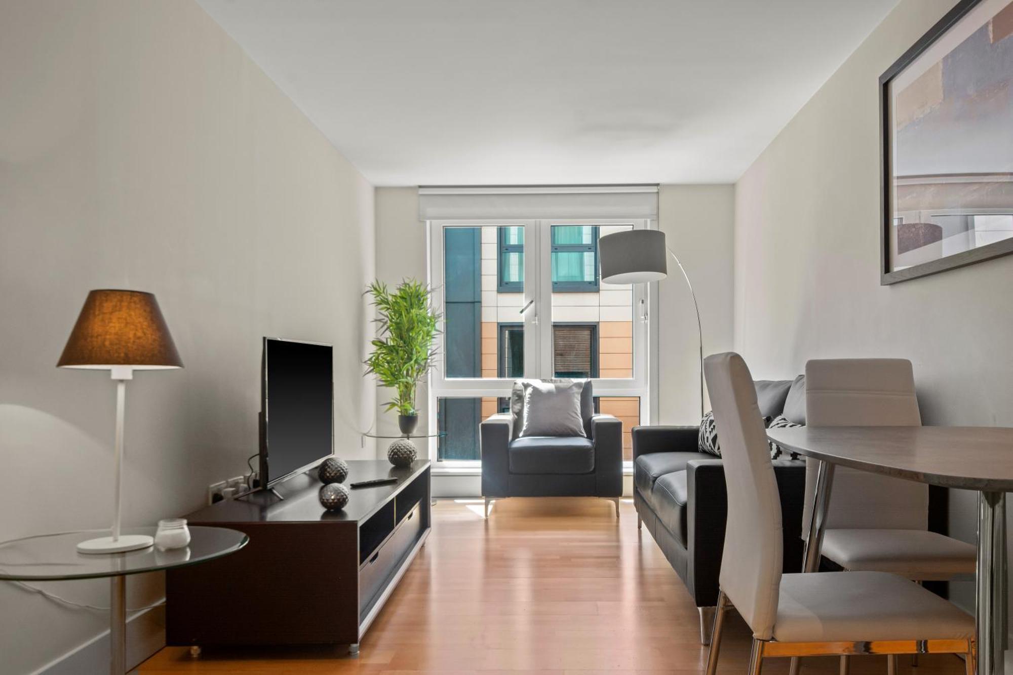 Mysquare One Bedroom Serviced Apartment Near St Paul'S Blackfriars London Exterior photo
