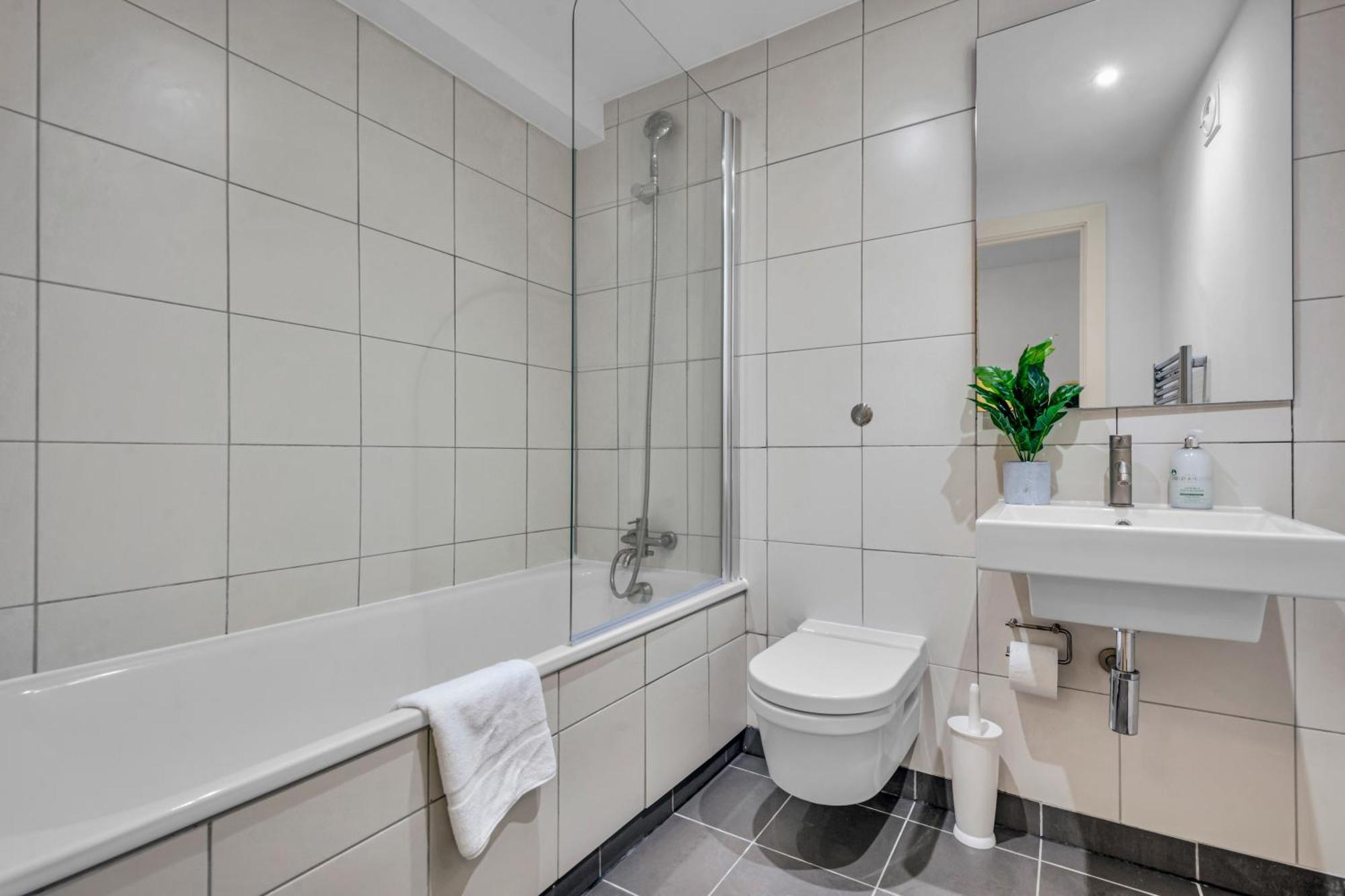 Mysquare One Bedroom Serviced Apartment Near St Paul'S Blackfriars London Exterior photo