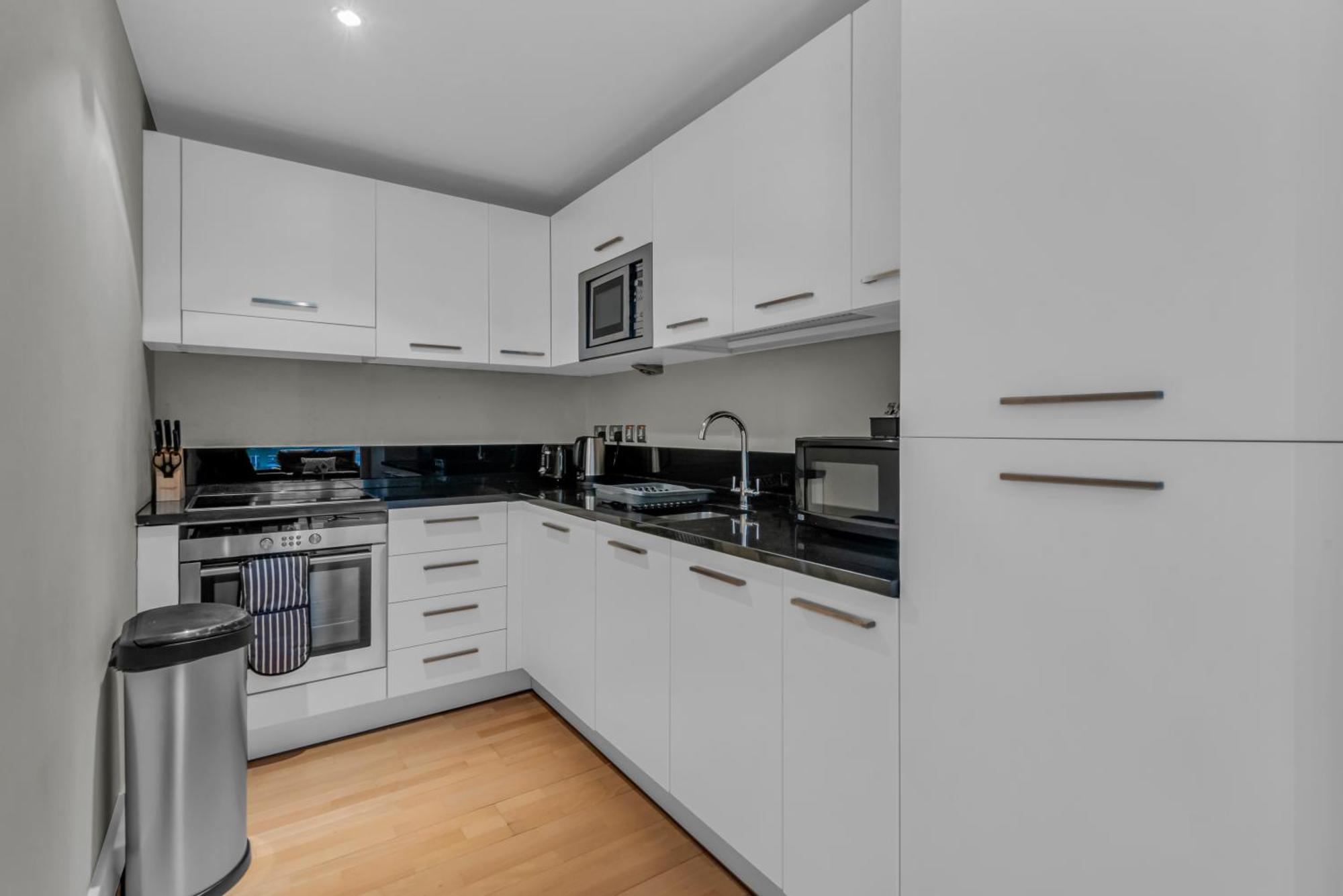 Mysquare One Bedroom Serviced Apartment Near St Paul'S Blackfriars London Exterior photo