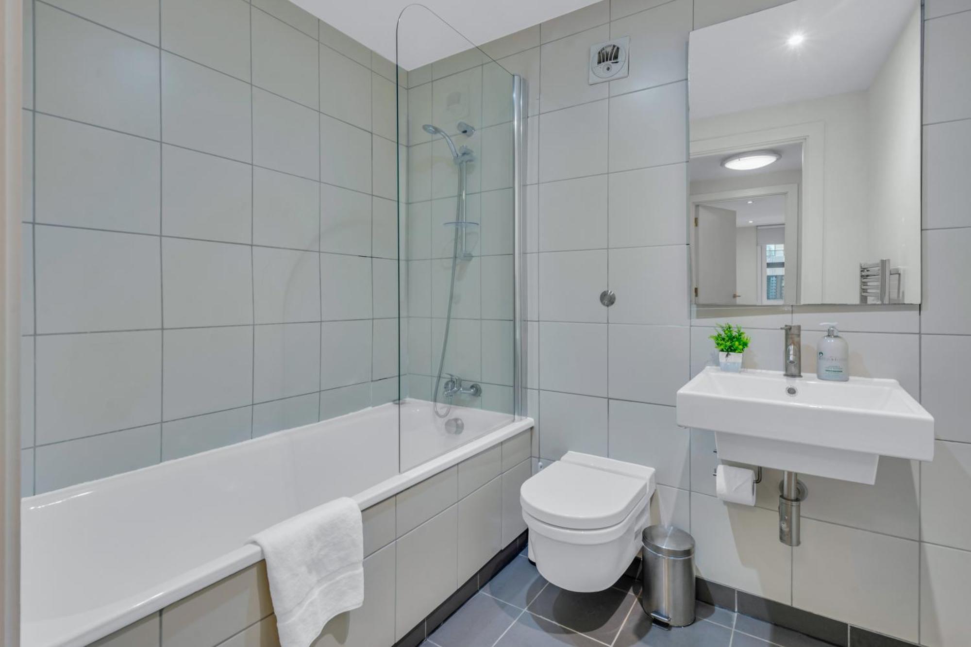 Mysquare One Bedroom Serviced Apartment Near St Paul'S Blackfriars London Exterior photo